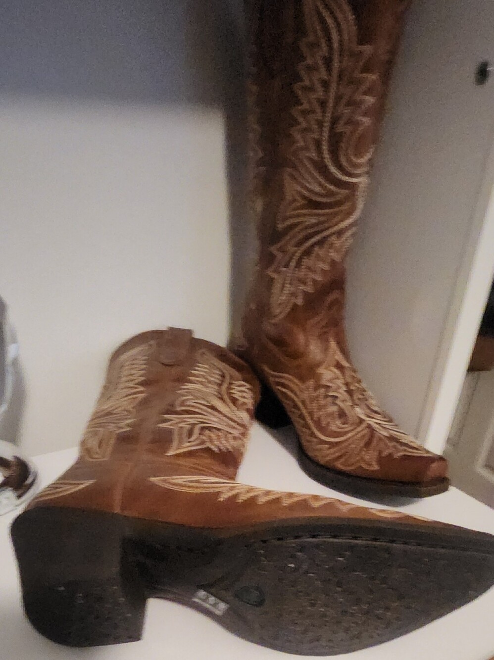 Ariat Tan Western Embroidered Heeled Boots - Picture 3 of 5